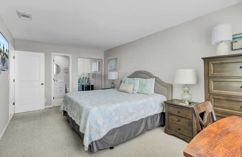 307 Summerhouse by Avantstay Oceanfront, View, Shared Pool