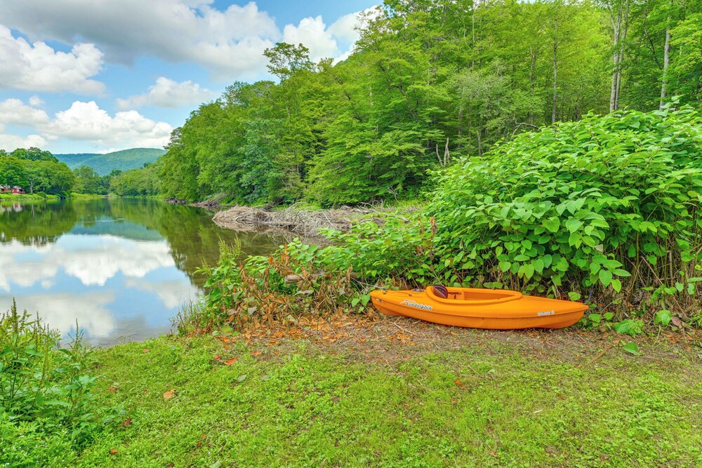 Hike & Fish: Delaware River Cabin w/ Views