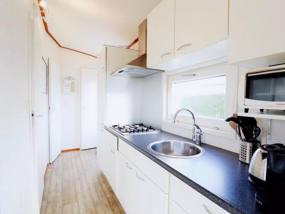 Restful Dune Chalet in Hollum Between Golf Course and Beach