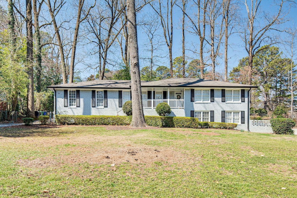 Pet-friendly Atlanta Retreat w/ 2 Bicycles view 4