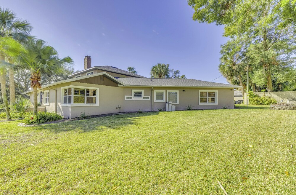 Near Parks, Golf & More: Peaceful Apt in Clermont!