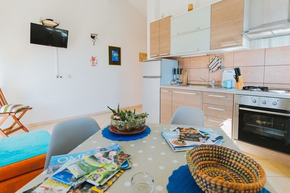 Mari - sea View Apartments - A3 Silver view 2