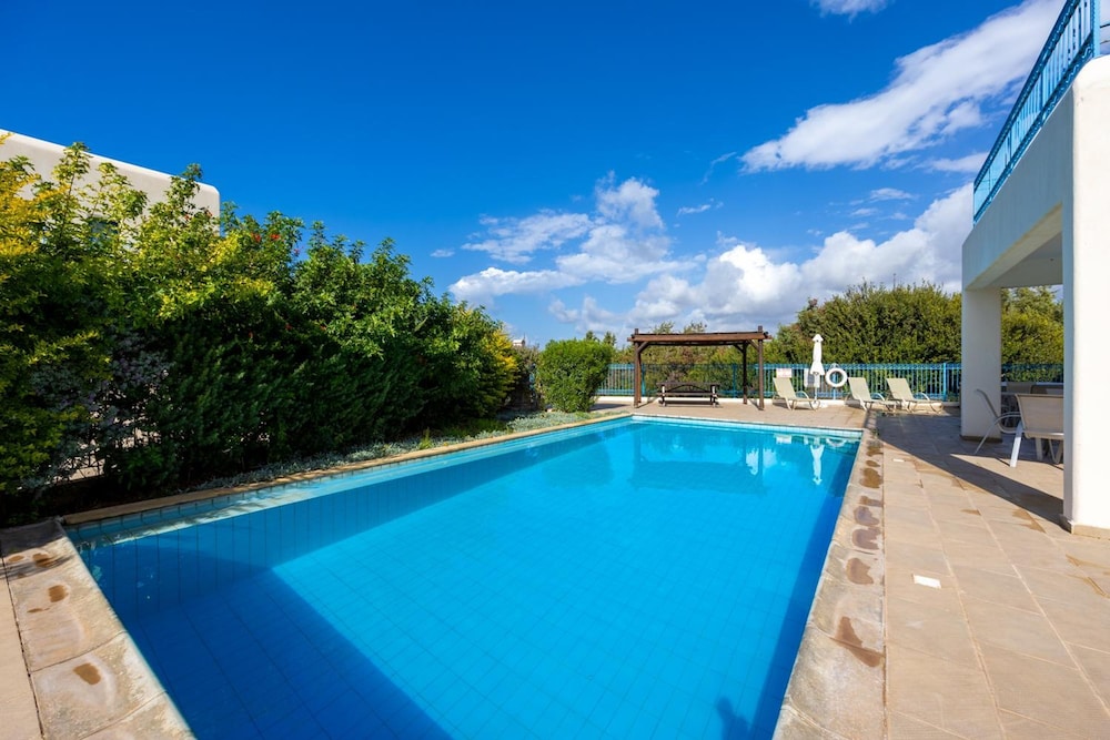 Villa Apollonas in Peyia