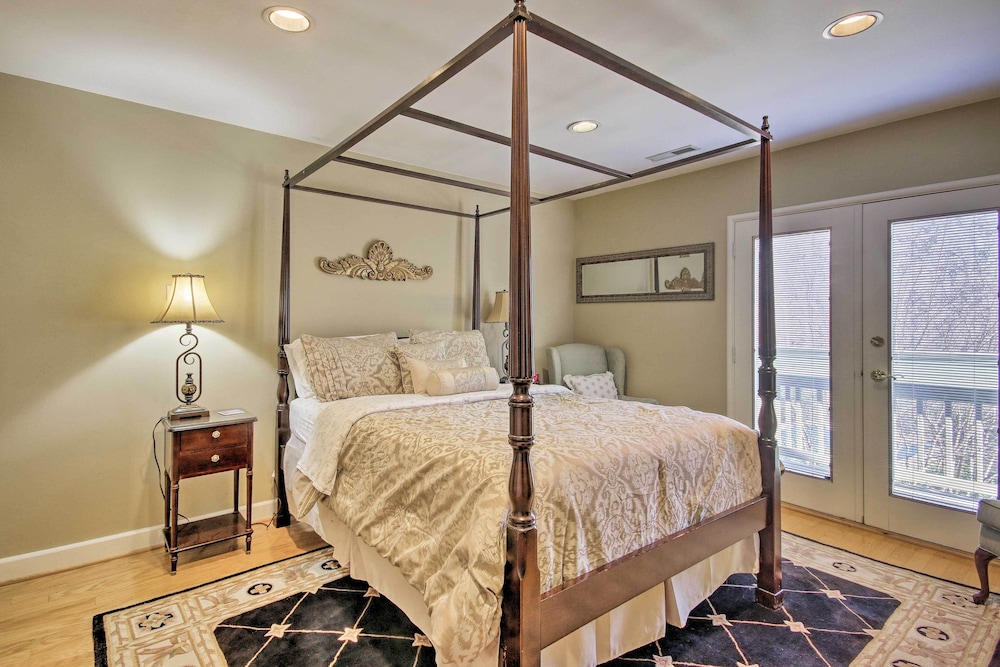 The White Elephant Inn Getaway w/ Pool  Hot Tub! - Property Image 24