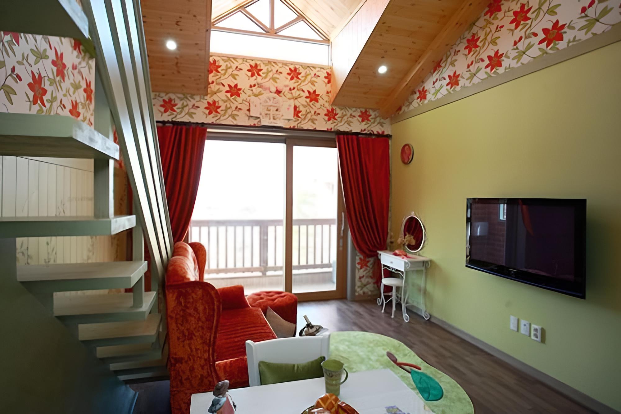 Taean Golden Wave Pension