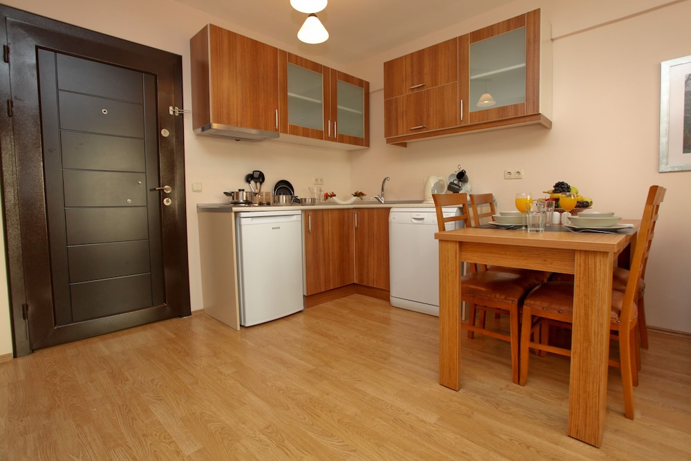 Three Apples Suitleri ve Otel - Image 13