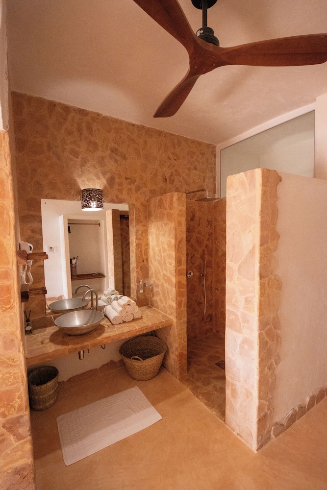 Mvuvi Boutique Resort