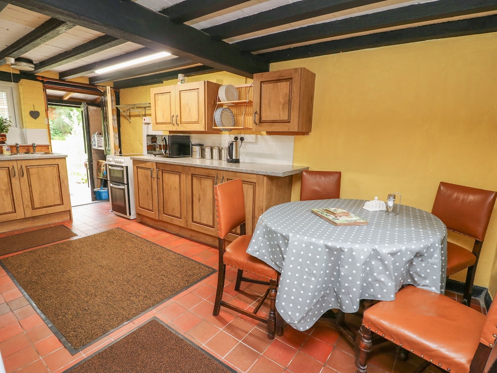 Caerau Farm House