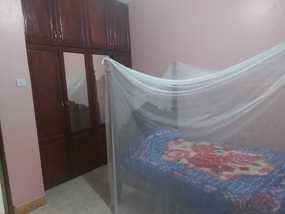 Charming House in Matugga, Kampala, Uganda view 3