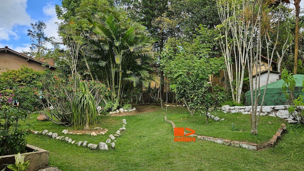 Casa de Meg - Charme na Serra Negra