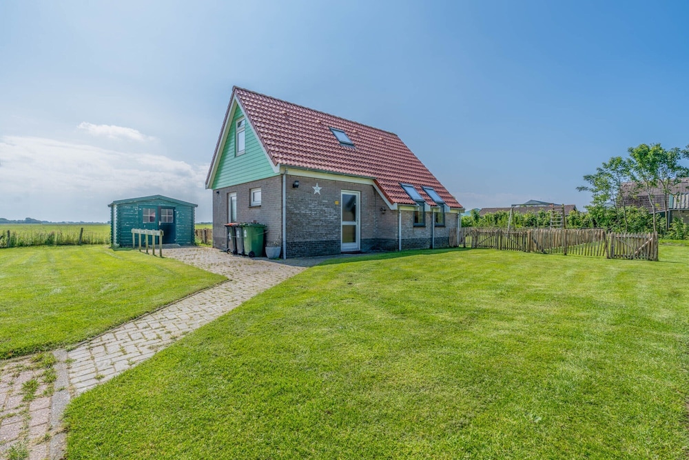 Detached Holiday Home With a Rural View