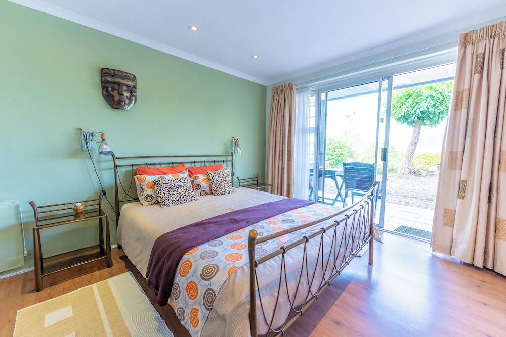 Aestas Bed & Breakfast