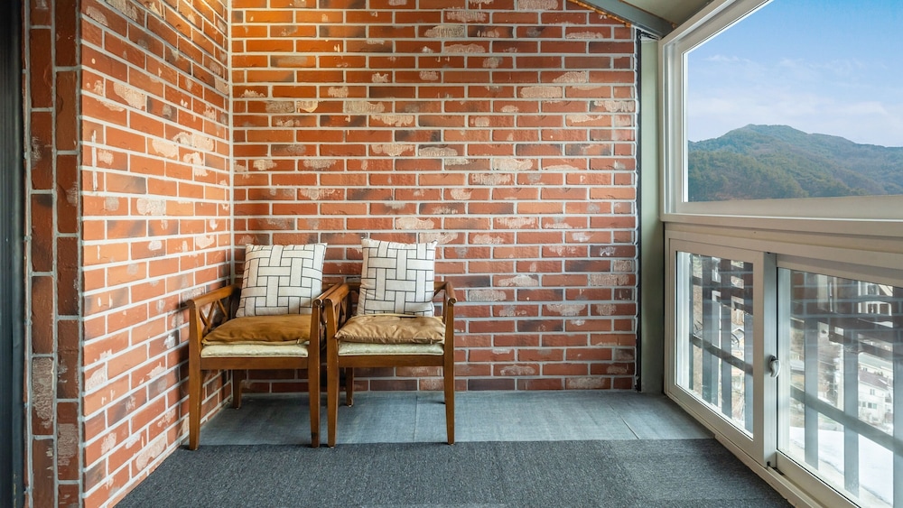 Gapyeong Star Forest Private Pool Villa