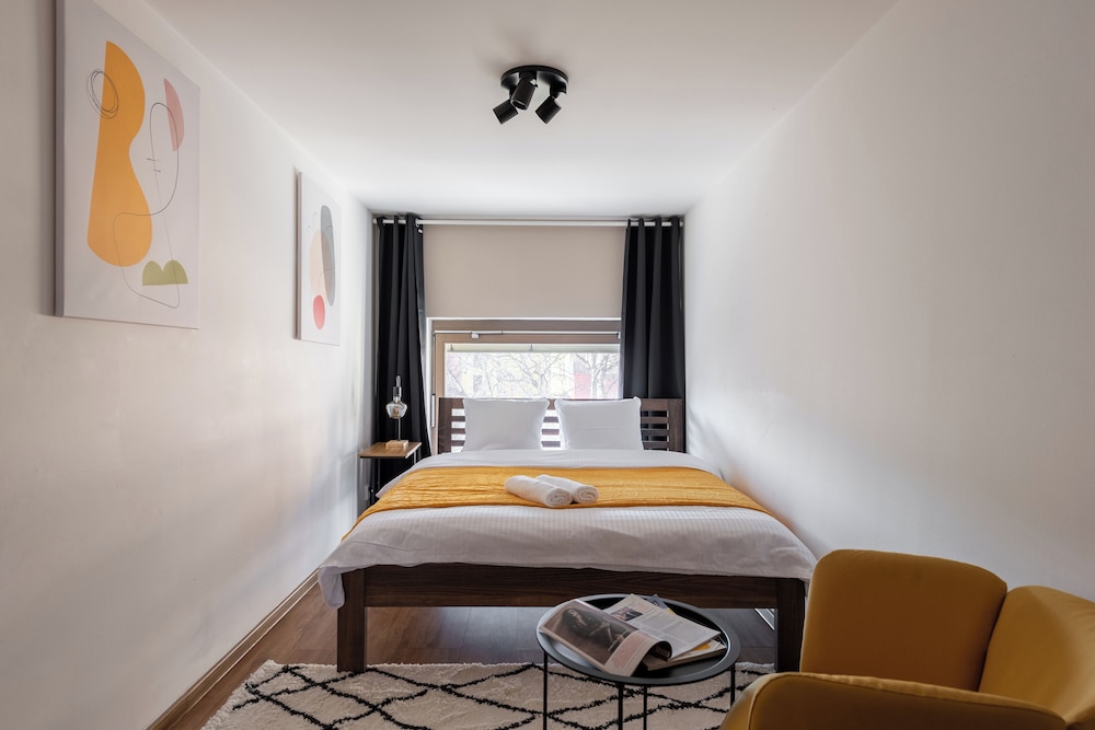 Luxury 5-bedrooms apart in Prague