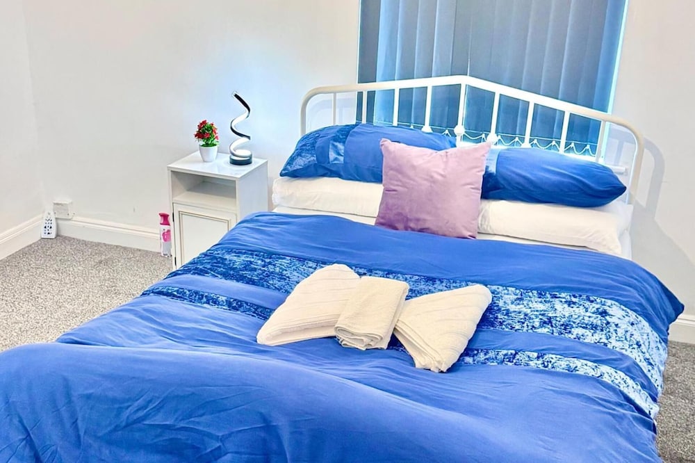 Cosy Leicester Apartment With 2 Bedrooms