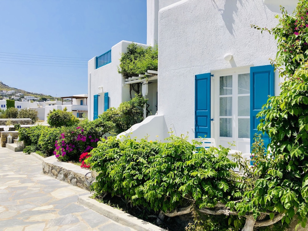 Cyclades Blue