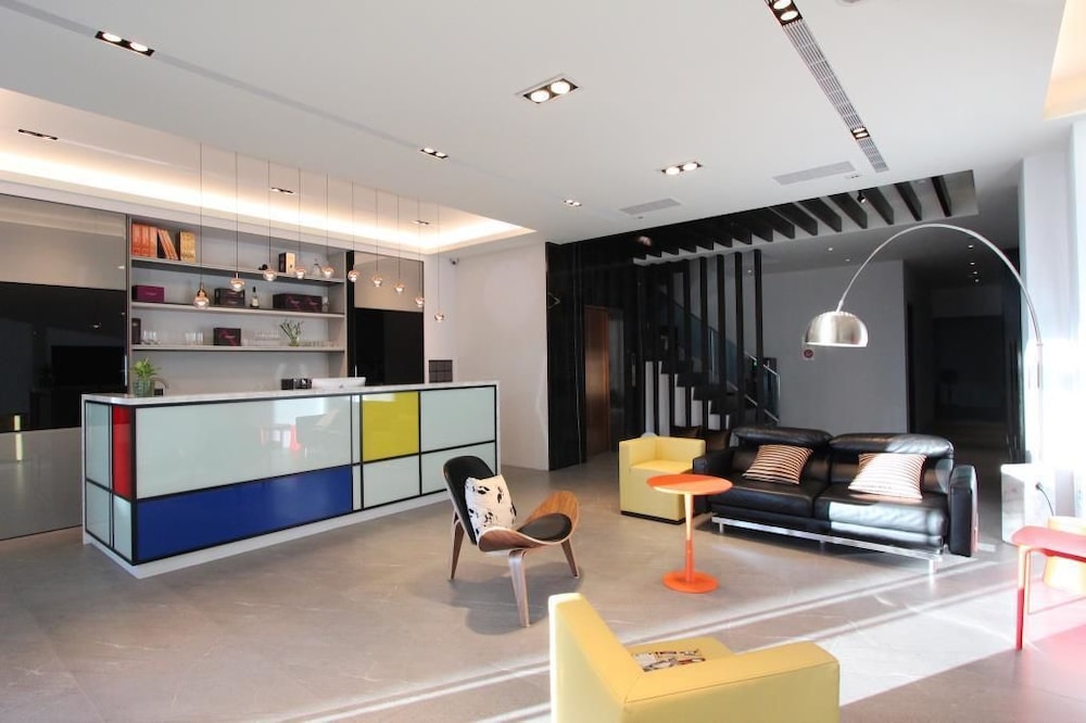 FunsonHotel