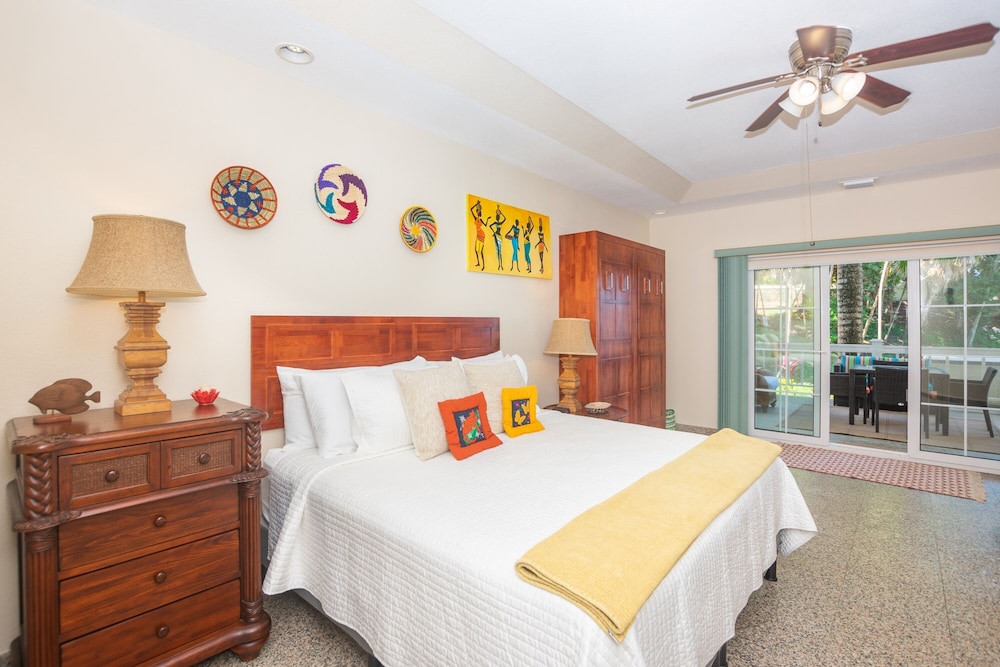 Lawson Rock - Seahorse 105 2 Bedroom Condo by RedAwning view 2