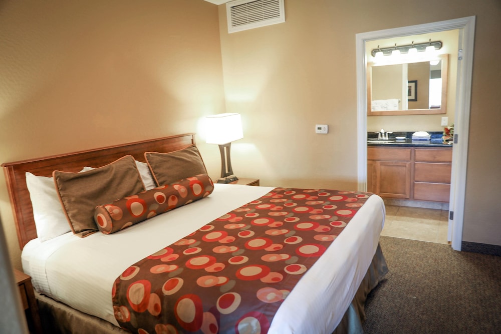 Getaways at Highlands at Verde Ridge