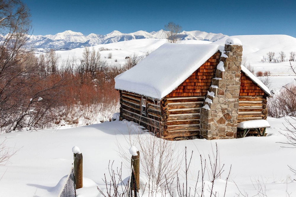 'mcniven's Rest' Guest House w/ Mtn Views! view 5