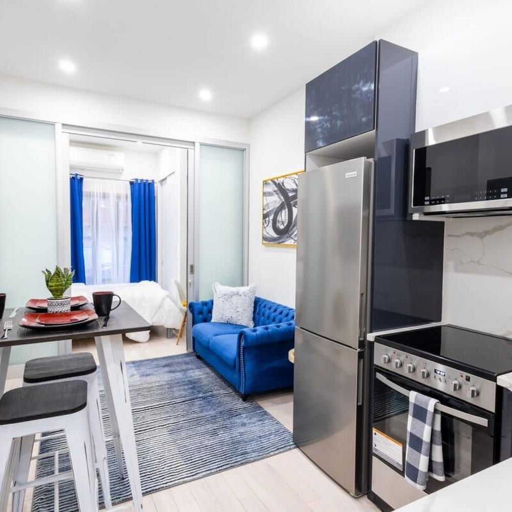 317-1an - New Modern 1BR W D Walk to Central Park