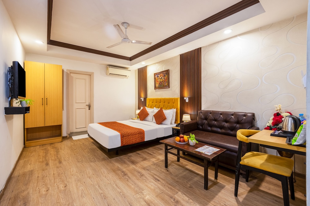 Hotel Palazzo Inn Mansarovar Garden