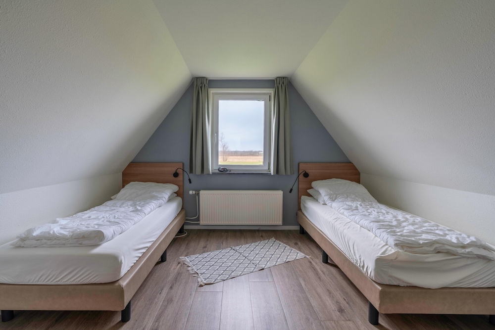 Tastefully and Modernly Furnished Holiday Home for 6 Persons