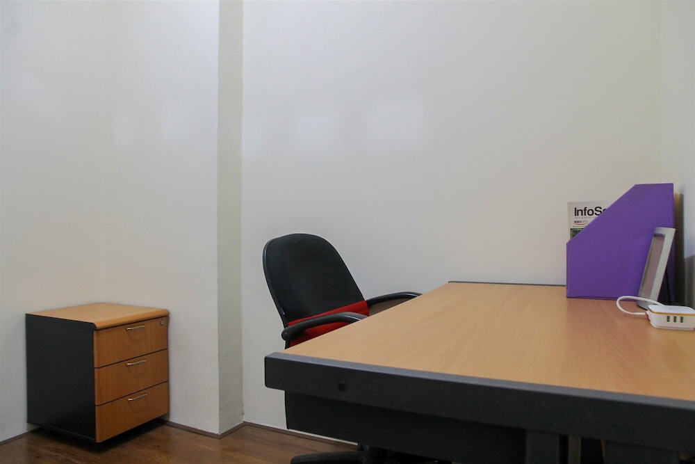 Cozy 1BR + 1 at Kemang View Apartment Bekasi view 5