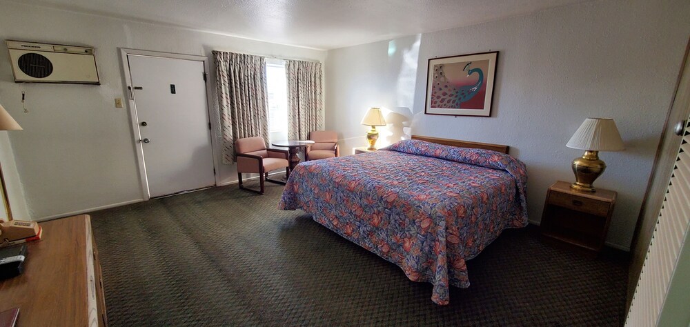 Budget Inn
