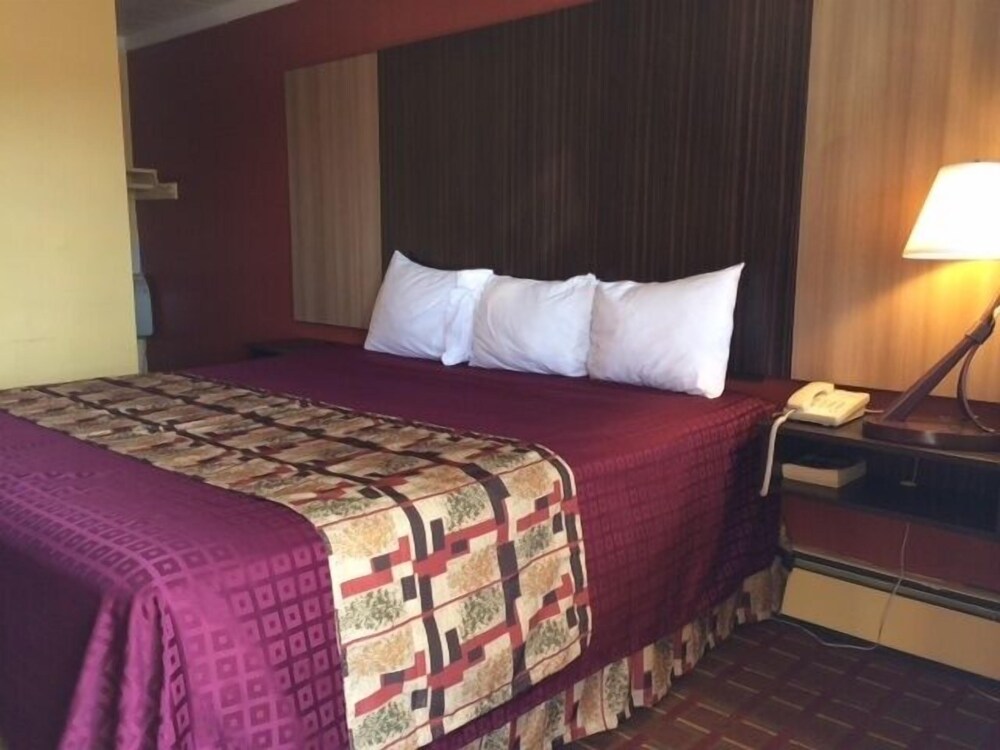 Budget Inn