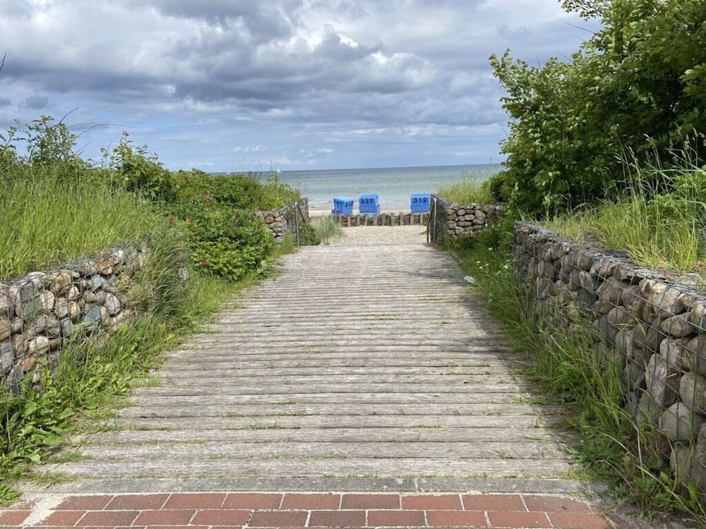 Holiday Apartment Beach54\