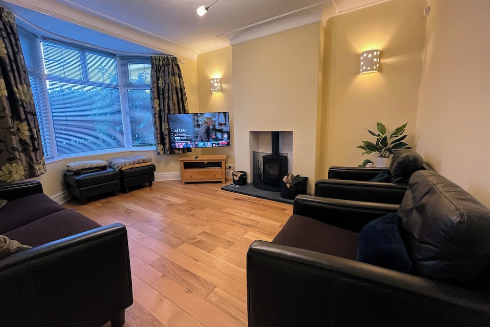 1 Lathom Avenue