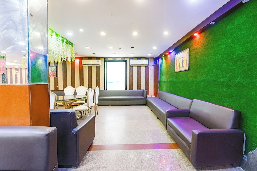 Fabhotel Grand Highway