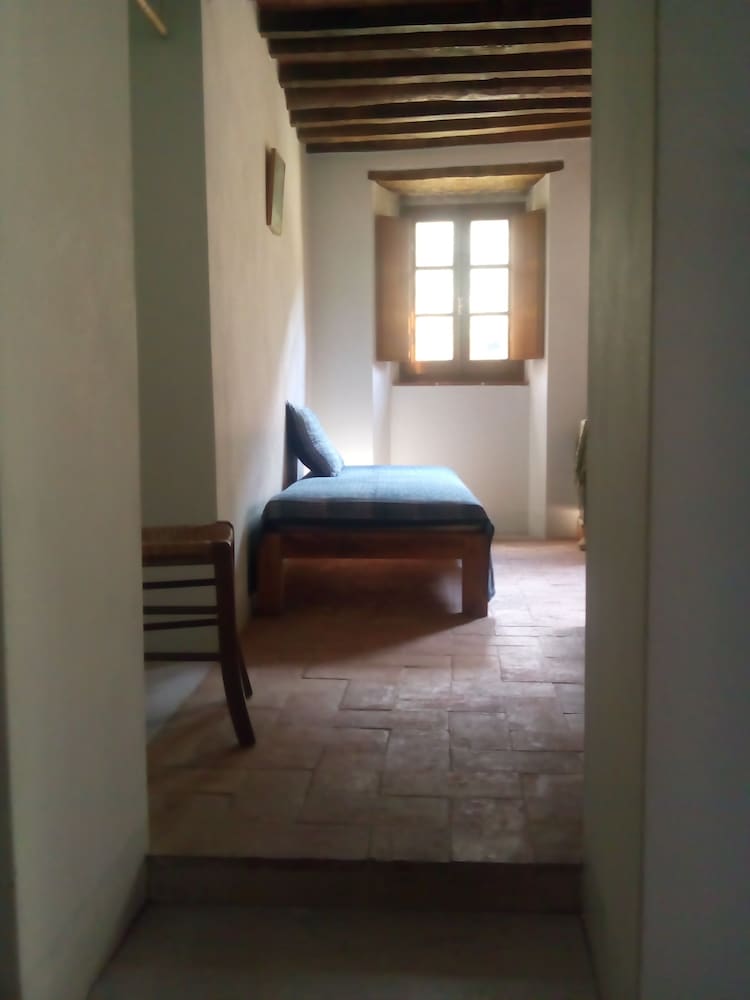 Almora Bed & Breakfast