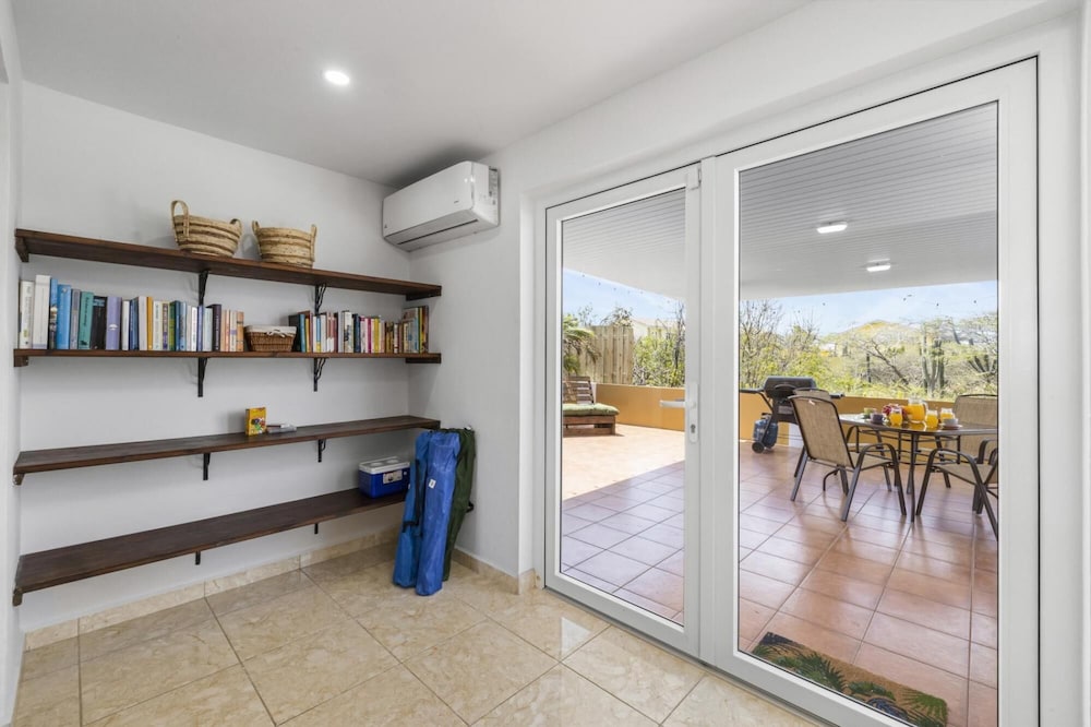 3BR Filled by Nature w Private Pool Ocean View