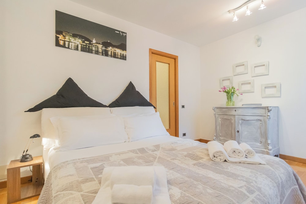 Volta Apartment by Rent all Como