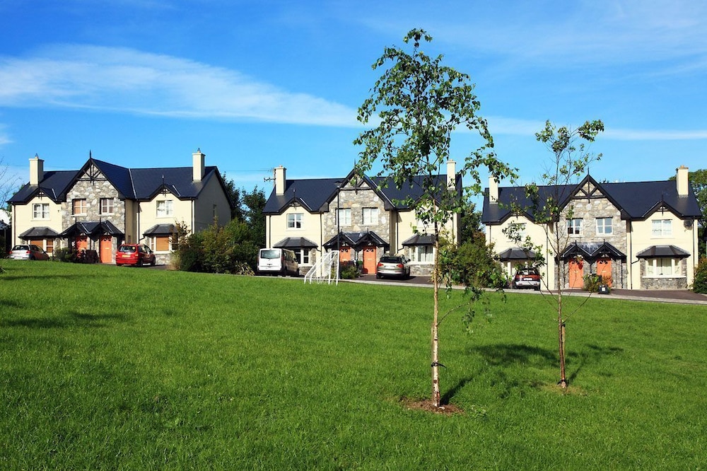 Ardmullen Oak 3 bedroom view 3
