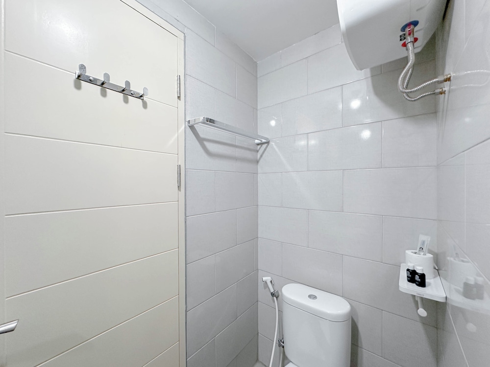 Studio (No Kitchen) With City Light View Benson Supermall Mansion Apartment
