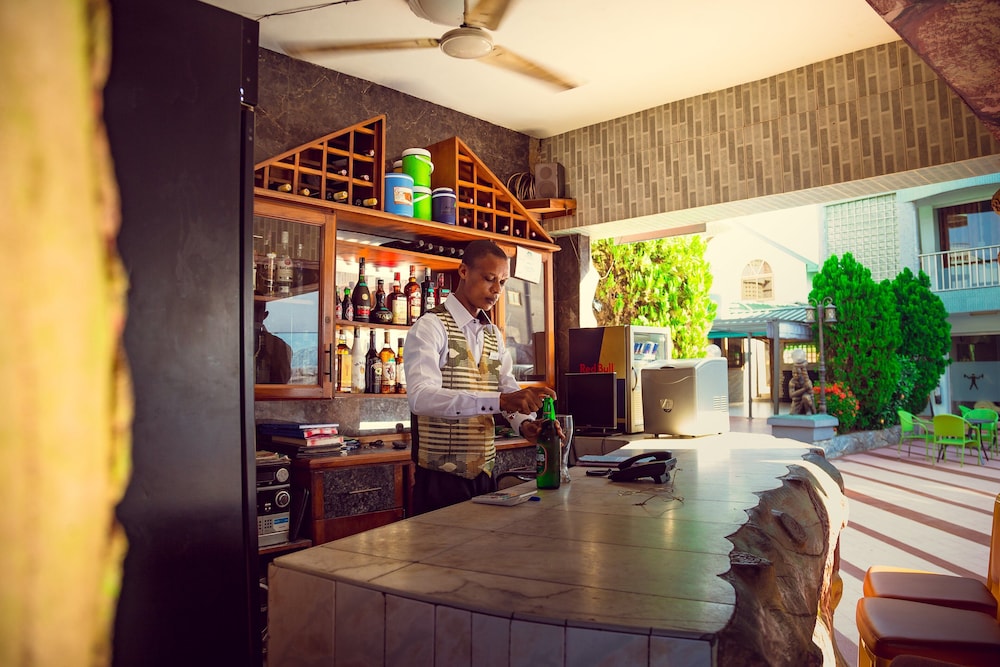 Accra Vacations - Ange Hill Hotel - Property Image 8
