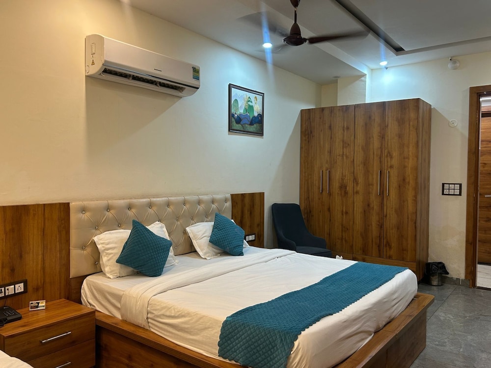 Hotel Moon Regency
