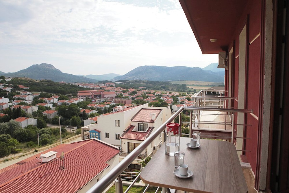 SELÇUK APART