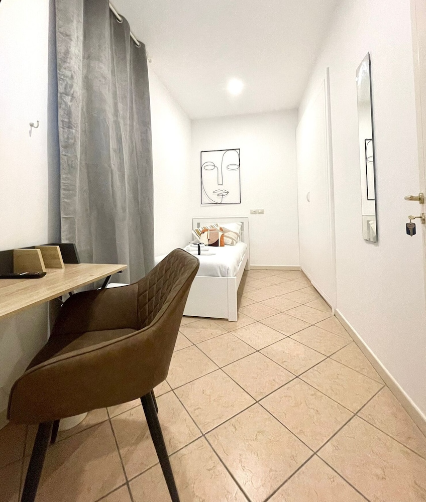 BARI ROOMS Abate Gimma