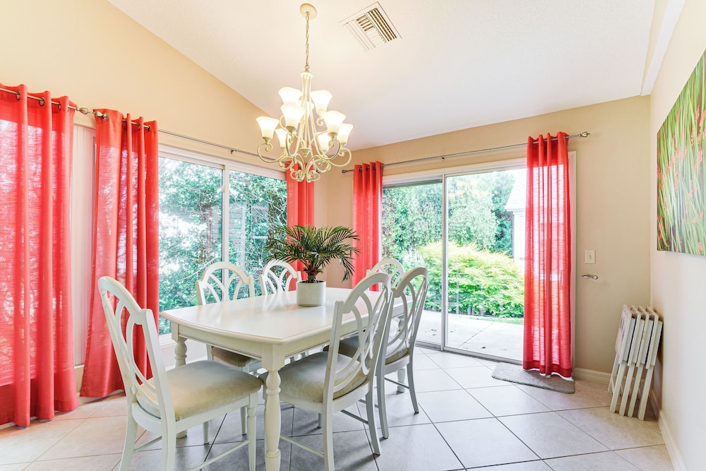Single-story Home w/ Golf Cart in The Villages