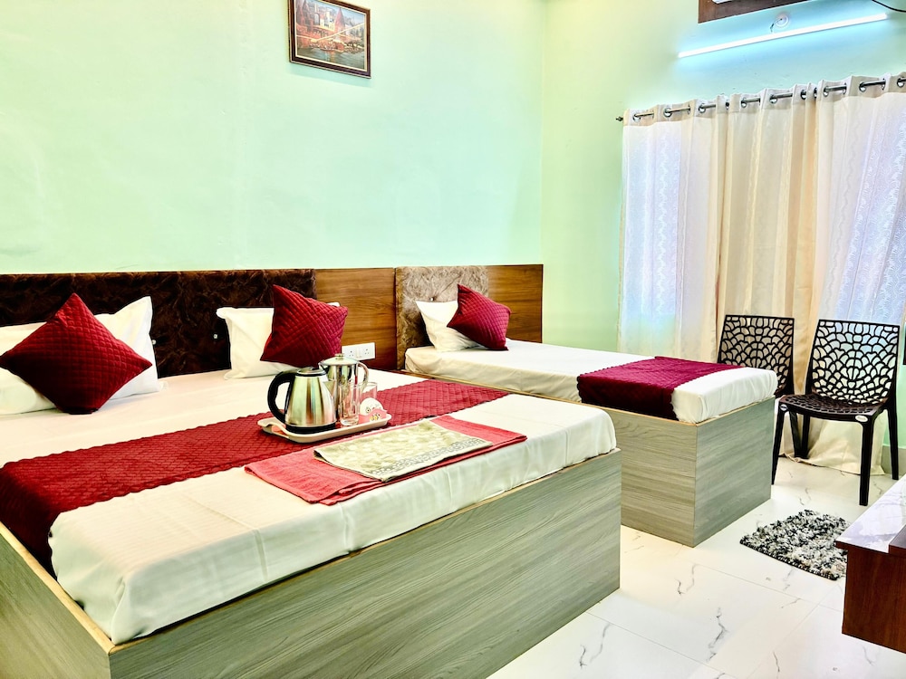 Atharv hotel