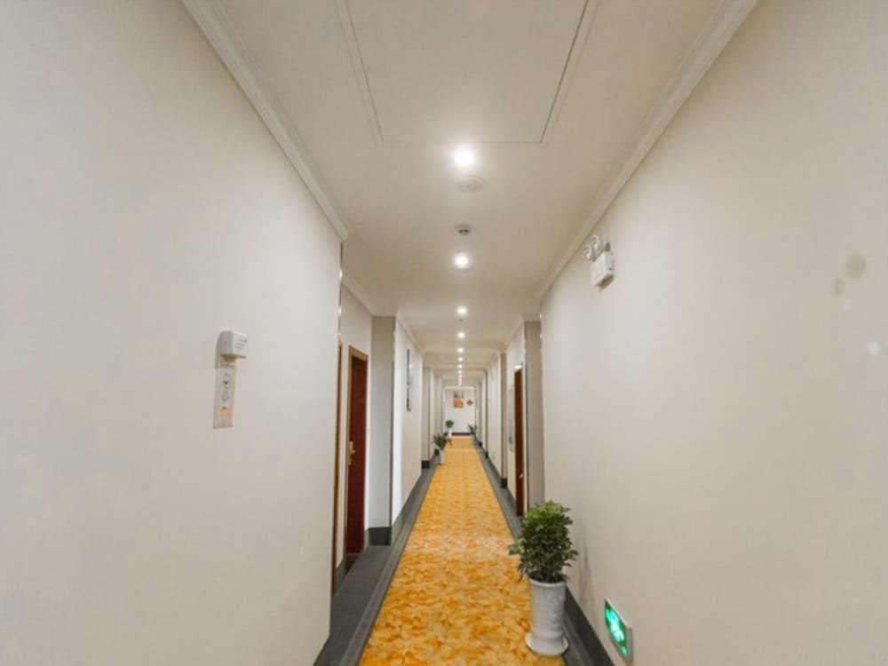 GreenTree Inn New District Hospital of People s Hospital MingLiu Express Hotel - Property Image 17