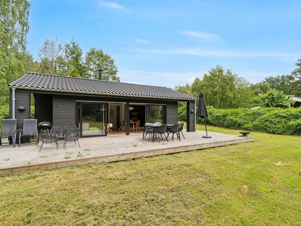 5 Star Holiday Home in Frederiksvaerk