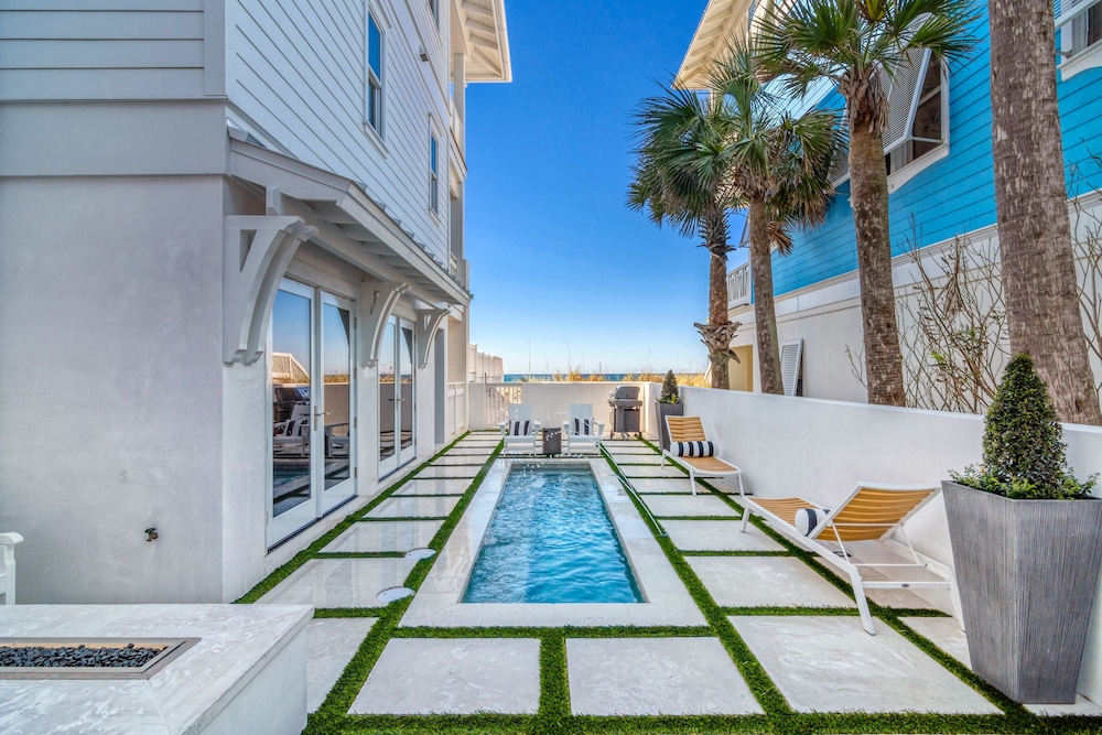 Cottage Rental Agency - Seaside, Florida