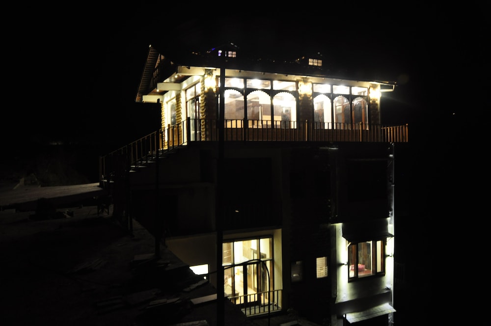 Atithis Resort