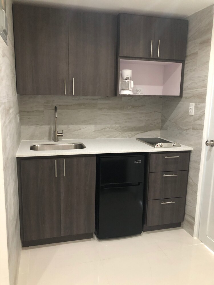 Renovated Posada Studio Apartment at Isla Verde