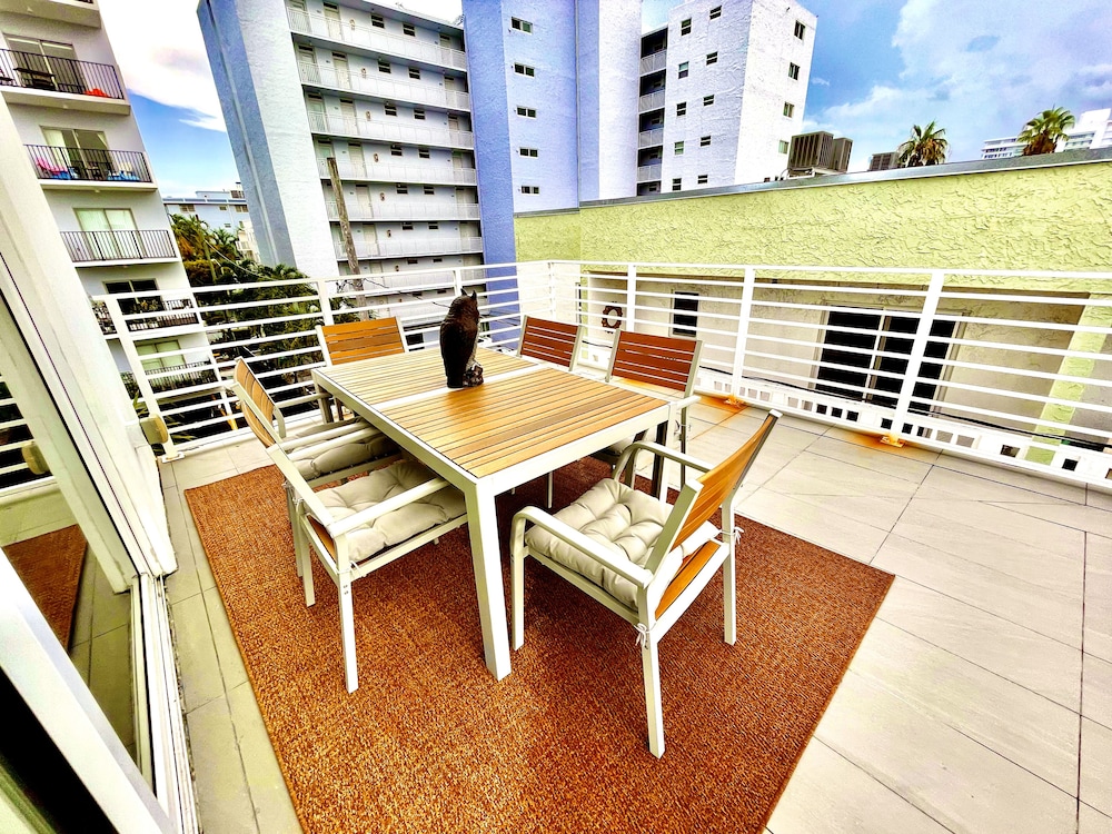 Luxury South Beach Private Apartments - Image 2